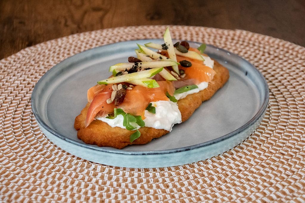 TOSTAS DE SALMÓN